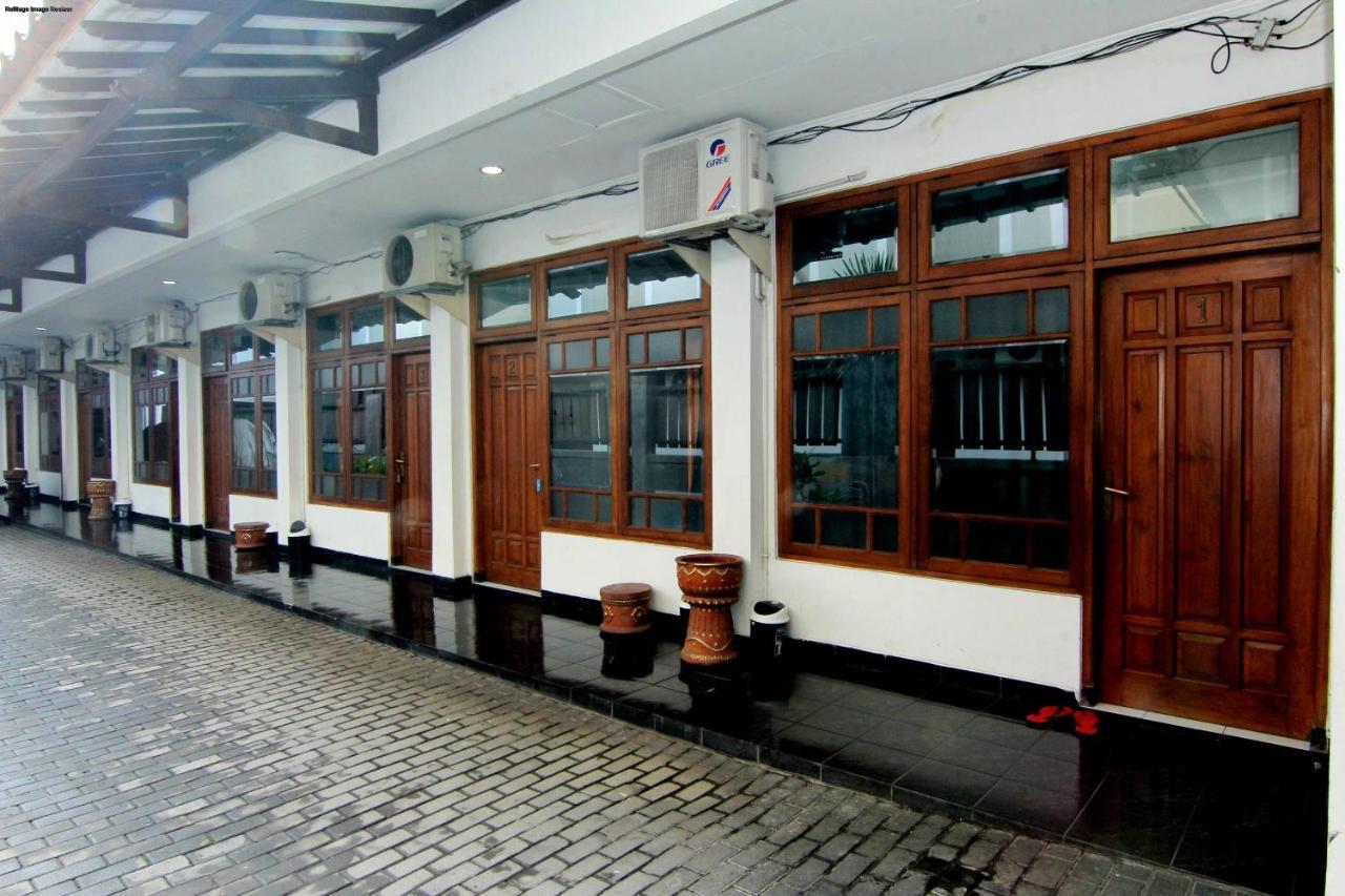 Hotel Fevytra Syariah Jogyakarta Zewnętrze zdjęcie